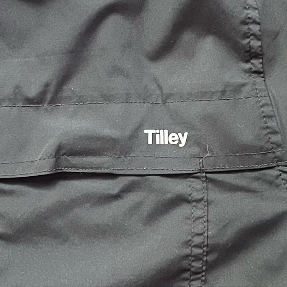 Tilley Men's Black Short Sleeve Shirt - Size Small - Picture 7 of 7